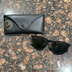 Ray-Ban Black Sunglasses with Case